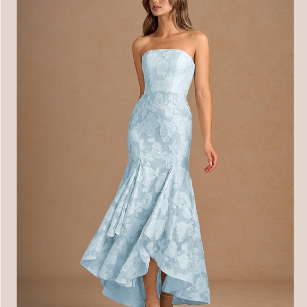 Azazie Strapless Light Blue Lace Maxi Dress NWOT Size 6